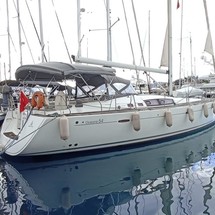 Beneteau Oceanis 54