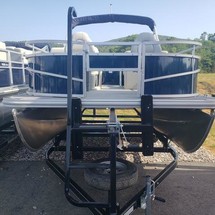 Sunchaser Boats Oasis 18 Fish