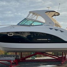 Chaparral 310 Signature