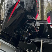 Tracker Targa V-19 WT