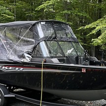 Tracker Targa V-19 WT