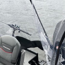 Tracker Targa V-19 WT