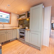 Wide beam narrowboat 65 x 12 hanbury monarch