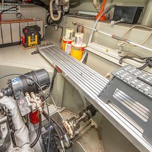 Wide beam narrowboat 65 x 12 hanbury monarch