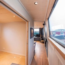Wide beam narrowboat 65 x 12 hanbury monarch