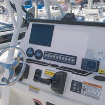 248 Sea Fox Commander