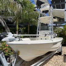 Scout Boats 251 XS
