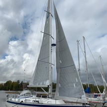 Hallberg-Rassy 372