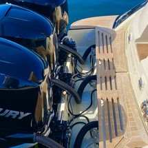 Chris-Craft Launch 38