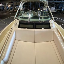 Chris-Craft Launch 38