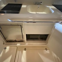 Chris-Craft Launch 38