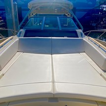Chris-Craft Launch 38