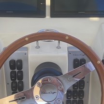 Chris-Craft Launch 38