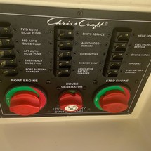 Chris-Craft Launch 38