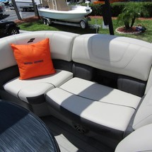 Starcraft Marine SLS 5