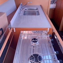 Dufour 390