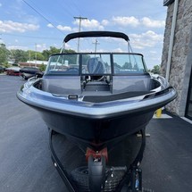 Lund Boats 202 Pro-V GL