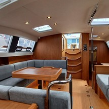 Wauquiez Pilot Saloon 48