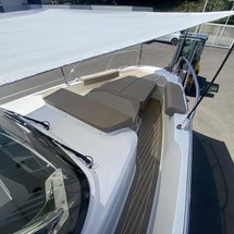 Nimbus Tender 9