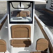 Sea Ray hunt ultra 211