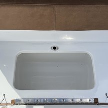Sea Ray hunt ultra 211