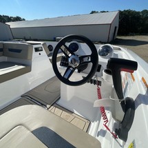 Crownline 185 SS