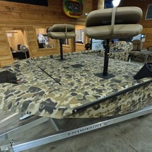 Angler Pro Boats 2900 center console