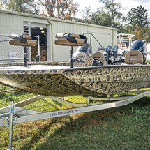 Angler Pro Boats 2900 center console