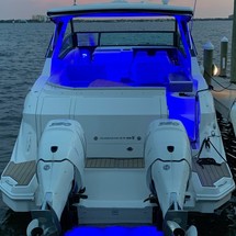 Sea Ray Sundancer 320 OB