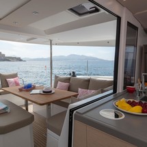 Fountaine Pajot Astréa 42