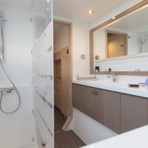 Fountaine Pajot Astréa 42