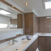 Fountaine Pajot Astréa 42