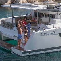 Fountaine Pajot Astréa 42