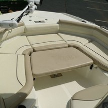 Nauticstar 211