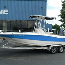 Nauticstar 211