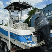 Nauticstar 211