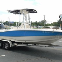 Nauticstar 211