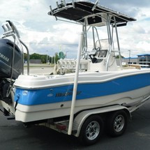 Nauticstar 211