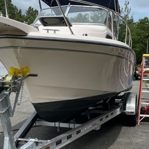 Grady-White Seafarer 228