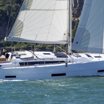 Dufour 430 Grand Large