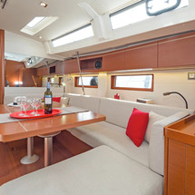 Oceanis 51.1