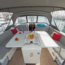 Oceanis 51.1