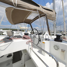 Lagoon 450 F