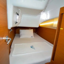 Jeanneau Sun Odyssey 410