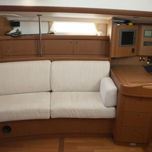 Beneteau 57