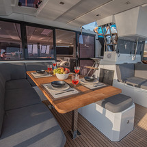 Fountaine Pajot Astrea 42