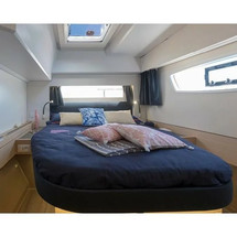 Fountaine Pajot Astréa 42