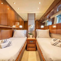 Falcon Yachts 86