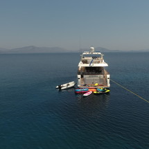 Falcon Yachts 86