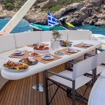 Falcon Yachts 86